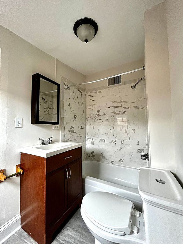 Cathedral Quarters renovated bathroom